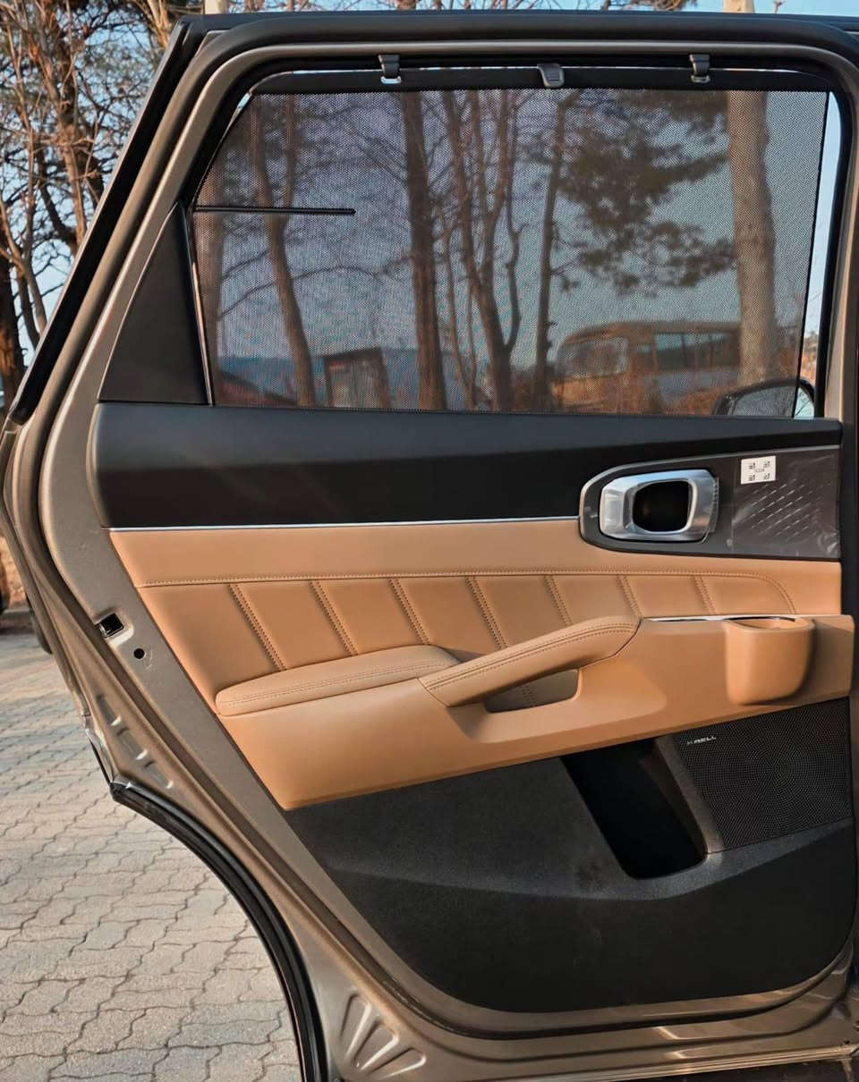 كيا سورينتو - 2026
فوري  جاهزة على الاستلام - وارد كوريا

1600 - Turbo
4000Km

عربية كاملة Full option ✨

✅فتحة سقف 
✅كراسي كهربا 
✅شنطة كهربا
✅كاميرا 360
✅Memory seat
✅Head-up Display


**إذا كنت صاحب هذا الإعلان وتريد حذفه لأي سبب، رجاءا أرسل رسالة إلى الدعم الفني**