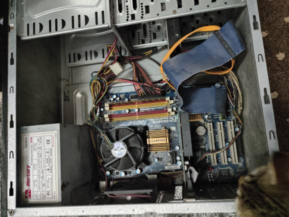 هذوله الغراض للبيع
مكاني موصل ايسر 
كيزر عدد اثنين فاير كنك الامريكي الثقيل


**إذا كنت صاحب هذا الإعلان وتريد حذفه لأي سبب، رجاءا أرسل رسالة إلى الدعم الفني**