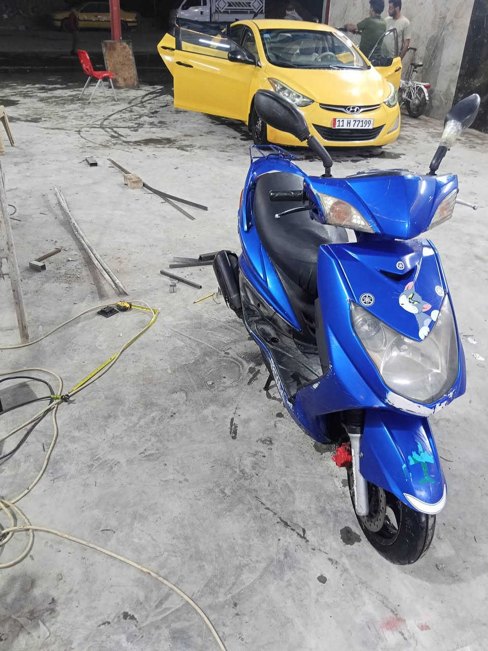 دراجه سكنس فحل نظيفه سلف هندر  كهربائيات كلها شغاله  مكينه ابلاديه شلعه قويه اوراقه كامله باسمي مكاني الشعب التليفون *********** سعرها 550
