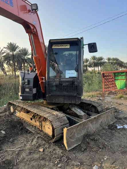 السلام عليكم للبيع حفاره بي فايف حجم 75 دخول جديد الحفاره جديده كارتون ***********
