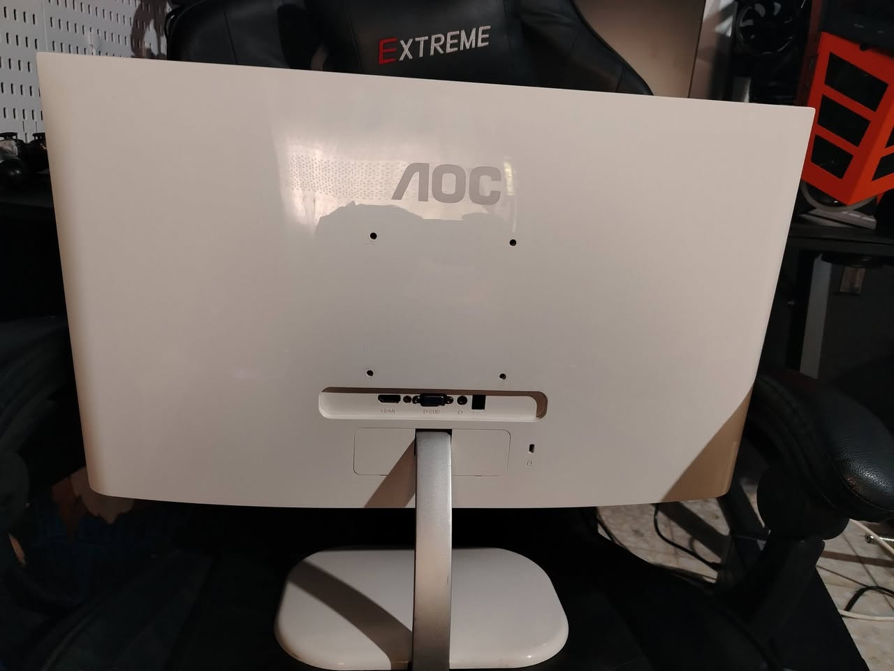 شاشه كيمنك 75 الف بدون عمله
ماركه AOC
حجم 24
دقه فول اجدي
هرتز 75Hz
َ؛ IPS
؛ 1ms
بيهه سماعات داخليه


**إذا كنت صاحب هذا الإعلان وتريد حذفه لأي سبب، رجاءا أرسل رسالة إلى الدعم الفني**