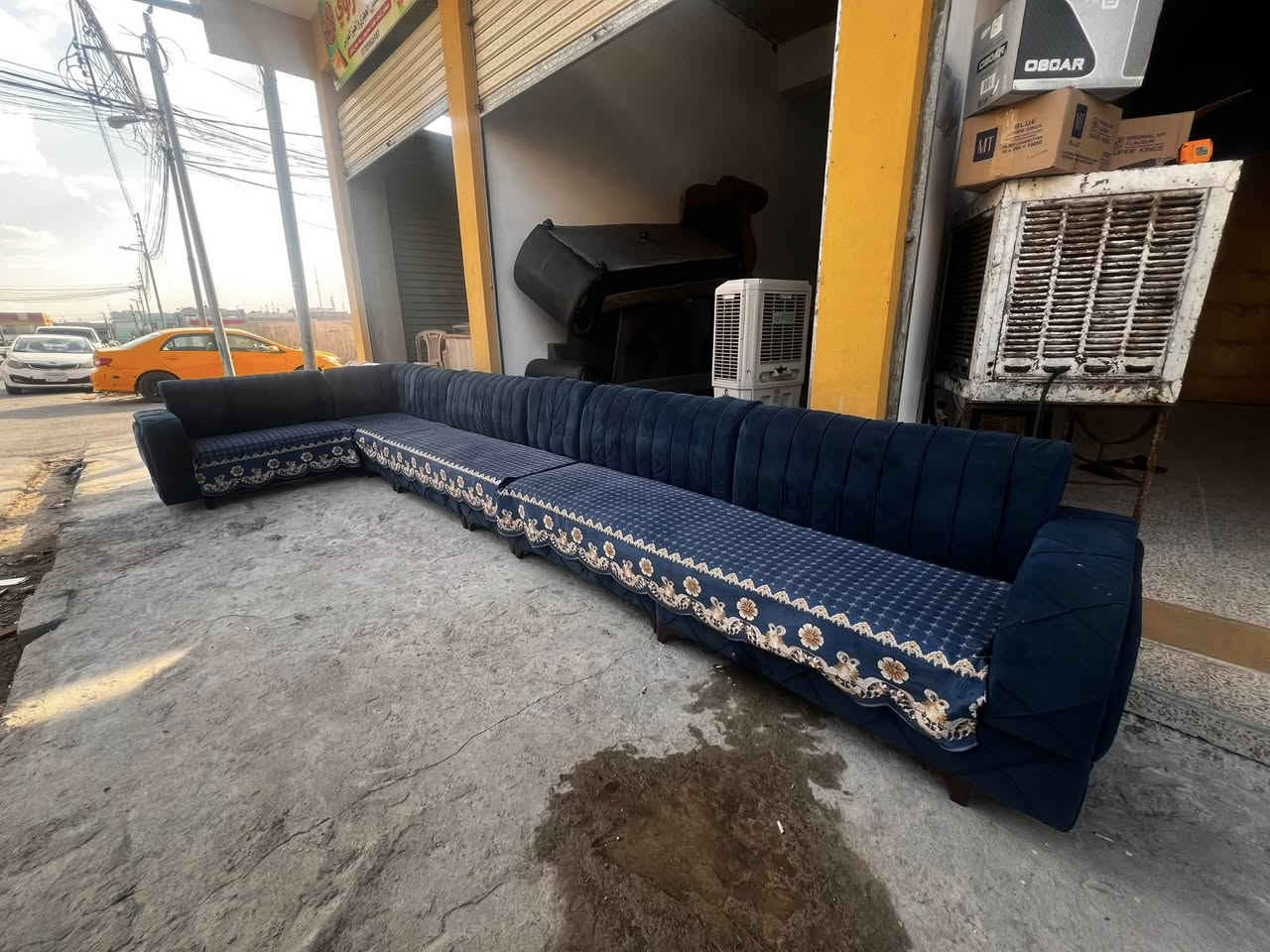 ديوان للبيع 📍 عرض خاص ❤️‍🔥 
 مابي اي عيب  
8امتار
السعر :180 :ابو ايليا :***********
