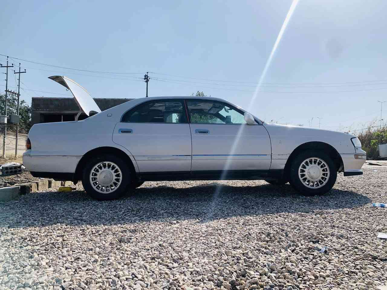 تويوتا كراون 1992.        مكفول كص ونقل جثه وكلبه سياره نضيفه وجديده كير ومحرك بطه 2500
 رقم بابل تحويل مباشر 
التبريد جاهز ينقصه غاز
 حداده جديده وباتري وادامه عامه جميع الكهربائيات شغاله شاشه +سستم سماعات 
والسياره ستوني فارشها ومغلفها بطاين جدد كشنات جدد دشبول جديد كلشي جديد بيها 
العنوان :واسط الكوت 
السعر 60 وبي مجال للشراي 
***********
