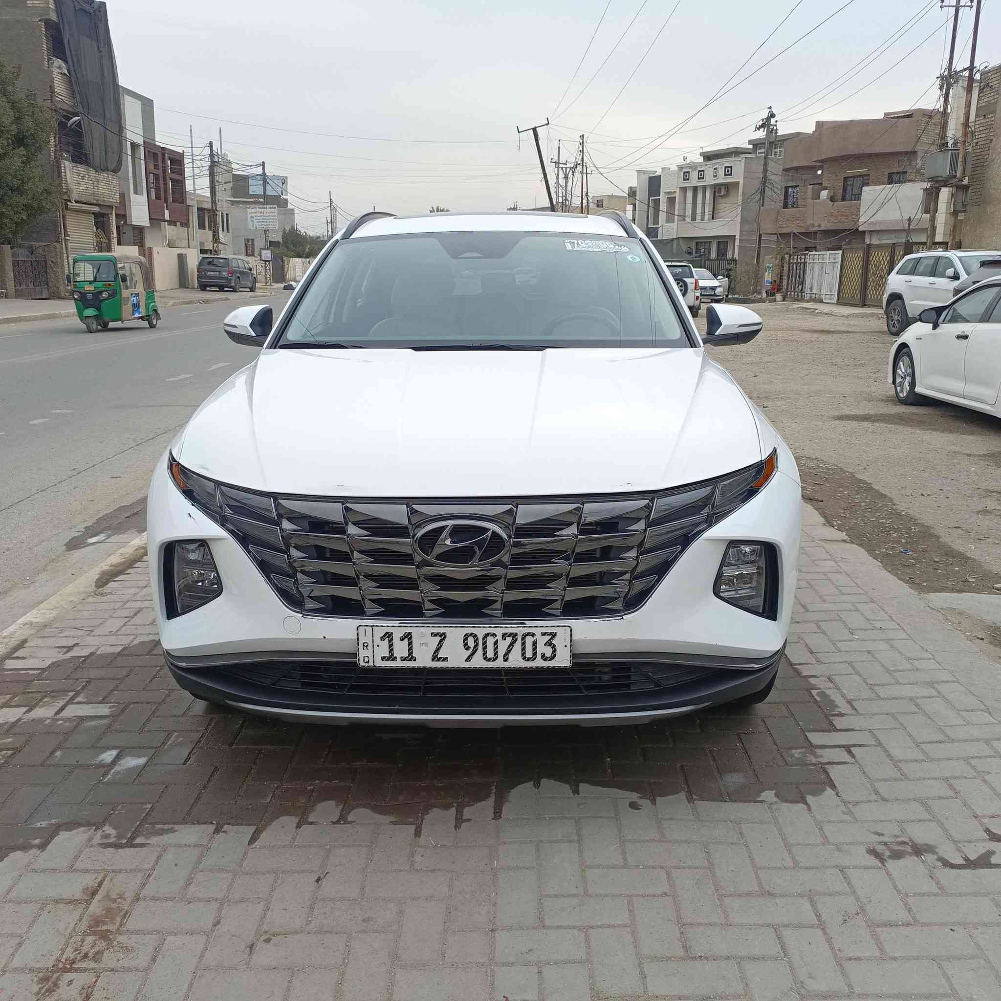 هيونداي توسان  2023
سعة المحرك : 2.5 GDi مع كير 8 نمر
 
وارد امريكي حادثه دعاميه اماميه مبدله بدون دواخل وحافت جاملغ بارد بدون تبديل ليبل واحد سياره

اللون الخارجي : ( ابيض
اللون الداخلي :  ( ا بيض )
قراءة العداد : 49mil

رقم بغداد بسمي هزه جديده

الاضافات

-بصمه تشغيل
-بصمه ابواب
-تشغيل عن بعد
-شاحن واير ليس
-صندوق كهرباء 
-رادار امامي قياده اليه
- نظام مساعدة عدم الانحراف عن الطريق 
-نظام carplay 
- شاشة وسطية كبيره 
- نظام النقطة العمياء ( حساس مرايا جانبيه)
- هاند بريك بصمة 
-اوتو هولد
-نظام توقف تلقائي عند الرجوع
 - كاميرة خلفية بدقة عالية 
 - نوع المقاعد: كهربائي  - تدفئة 
- المصابيح:  زينون - إضاءة ليد- ليزر
- دخول ذكي  

للاستفسار الاتصال على الرقم
‏***********
مكاني بغداد الدوره
السعر ٢٢٠
