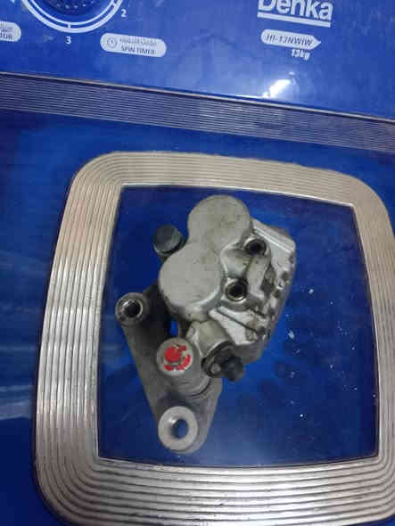 البيع غراض سكنس مكاني الشعب ***********
