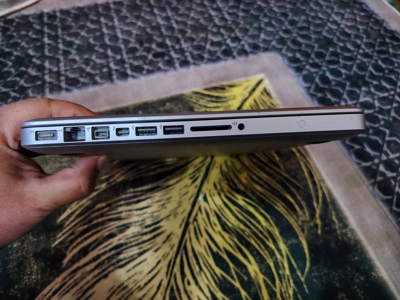 ماك بوك للبيع مستعمل قليل جدا اخو الجديد موضح بالصور نظافتة اذا مو 100% يعني 99%


**إذا كنت صاحب هذا الإعلان وتريد حذفه لأي سبب، رجاءا أرسل رسالة إلى الدعم الفني**