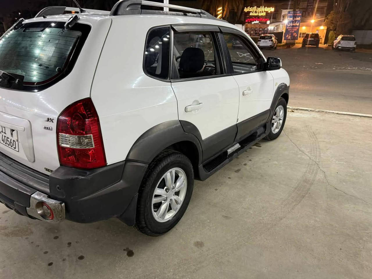 سلام عليكم توسان 2009 خليجي ماشيه 130
مكفولة كير محرك عل شركة
فقط بارد بسيط بالباب صدر 
بدون صبغ تخم تاير
السعر 115 وبيه مجال 
***********
مكان بغداد
