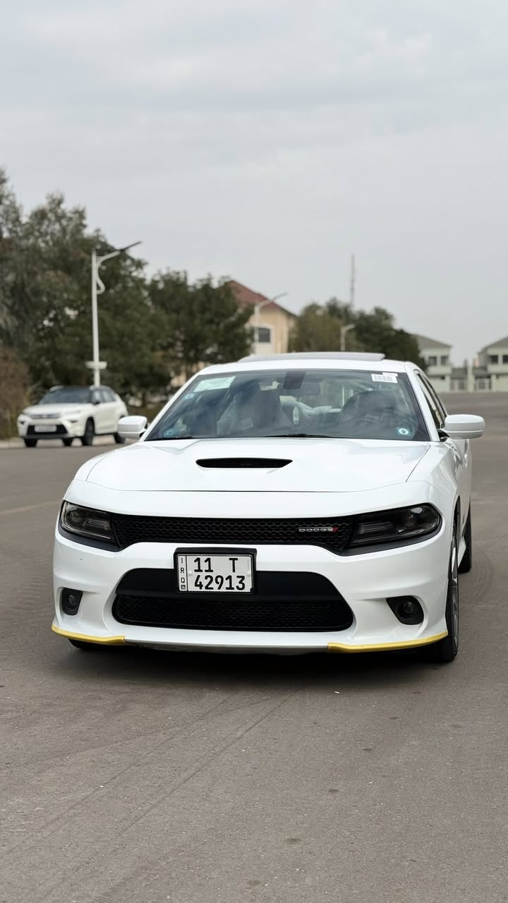 دوج جارجر 2020
GT 
رقم بغداد مشروع وطني 
ماشيه 23 
خليجي كفاله عامه 
فتحه سقف 
محرك 6 سلندر 
السياه جديده لوك 
استخدام شخصي 
باسمي تحويل مباشر بأسم المشتري 
***********
***********
