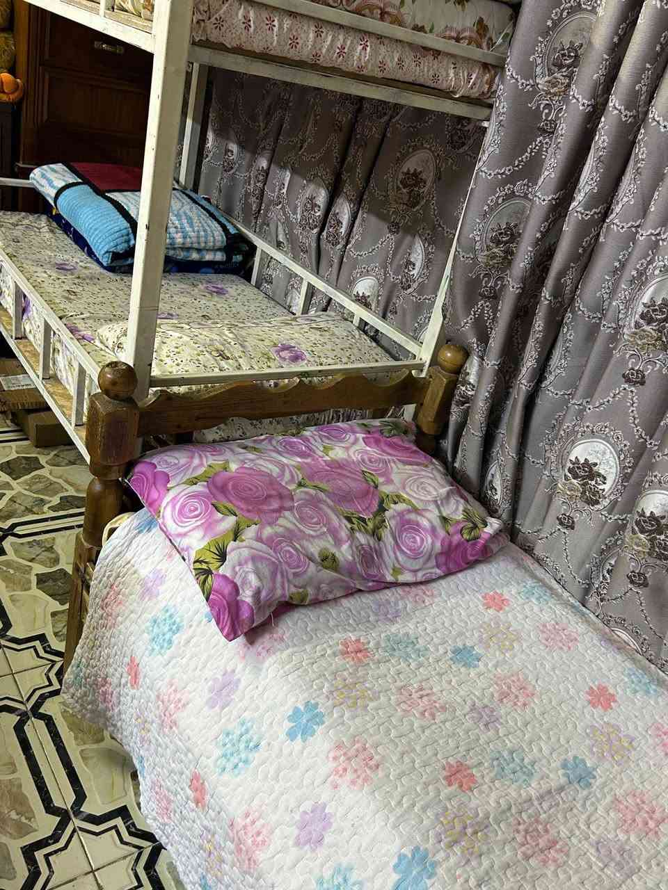 الحديد متر ونص الطول
العرض 80
ارتفاع متر ونص
الخشب متر و 90 يعني مترين إلى 10 سانتيم
العرض 85
واتساب ***********
