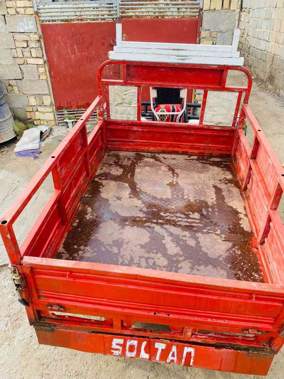 سلام عليكم ستوته للبيع سلطان مكاني العماره حي العسكري ***********
