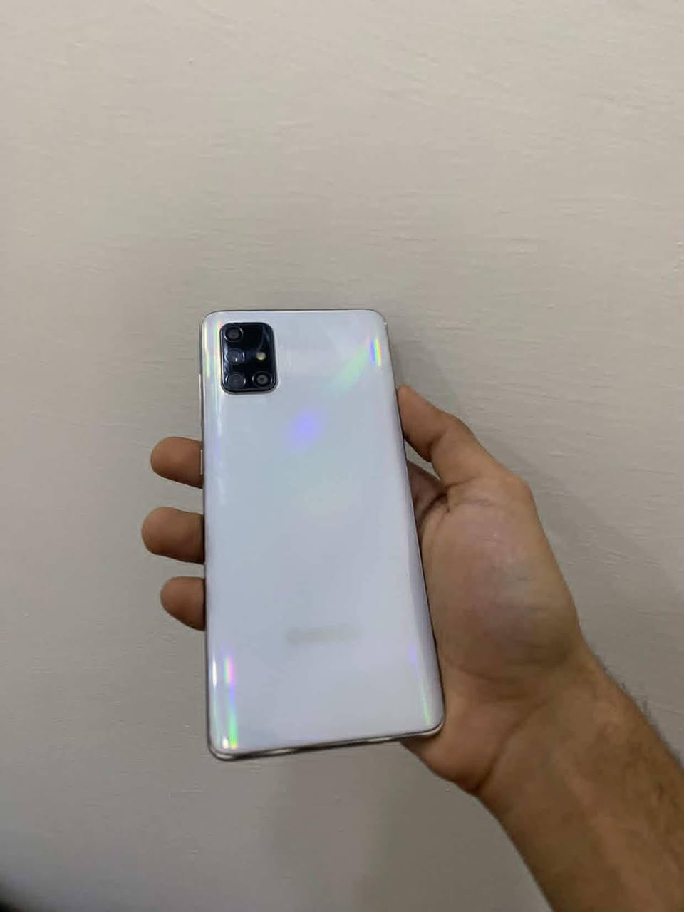 سامسونك A71 جهاز بلادي ممبدل بي شي فقط بي فطر بلشاشه موضح بلصور 
ذ 128 / 8
دبل شريحه 
ببجي 60fps 
عنوان بغداد الاعظميه 
رقم ***********(واتساب)
سعره ٨٠ وبي مجال للطيبين
