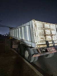 عربانه للبيع 24 متر مقفوله كفاله عامه تخم تاير07847218838