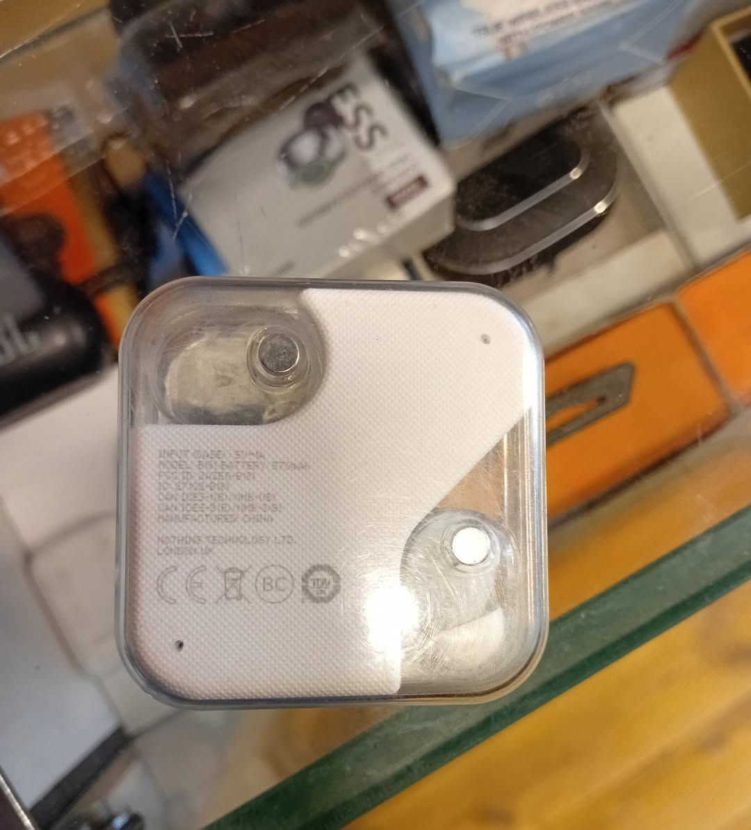 السلام عليكم 

سماعه ماركة (1) NOTHING ear

تك يسره فقط اليمنه ضايع

السماعة الها تطببق خاص بيها

السعر ٣٠


**إذا كنت صاحب هذا الإعلان وتريد حذفه لأي سبب، رجاءا أرسل رسالة إلى الدعم الفني**