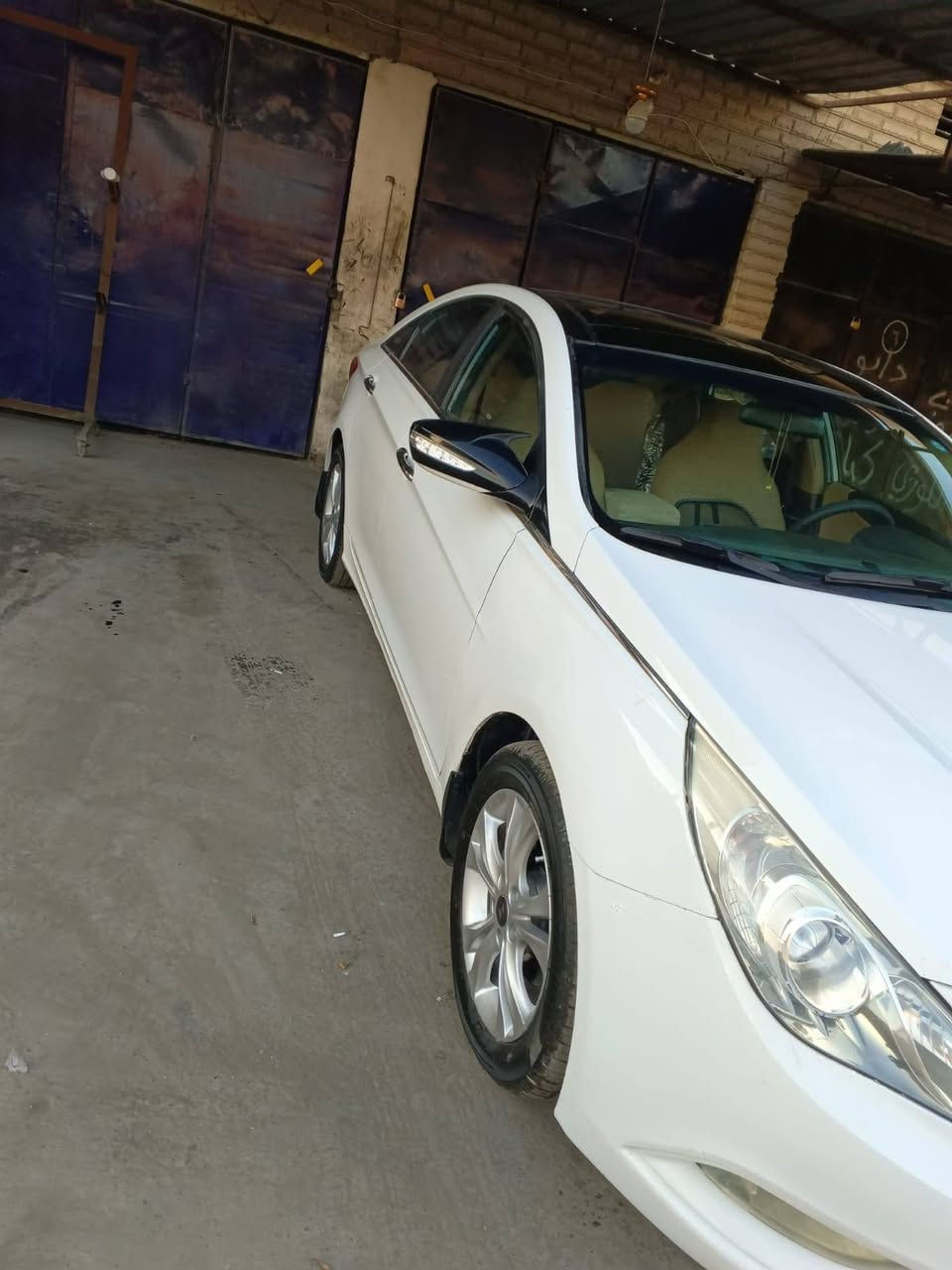 السلام عليكم سوناته 2011 بدون صبغ محرك مامفتوح فول مواصفات بس بدون بصمه رقم ***********
