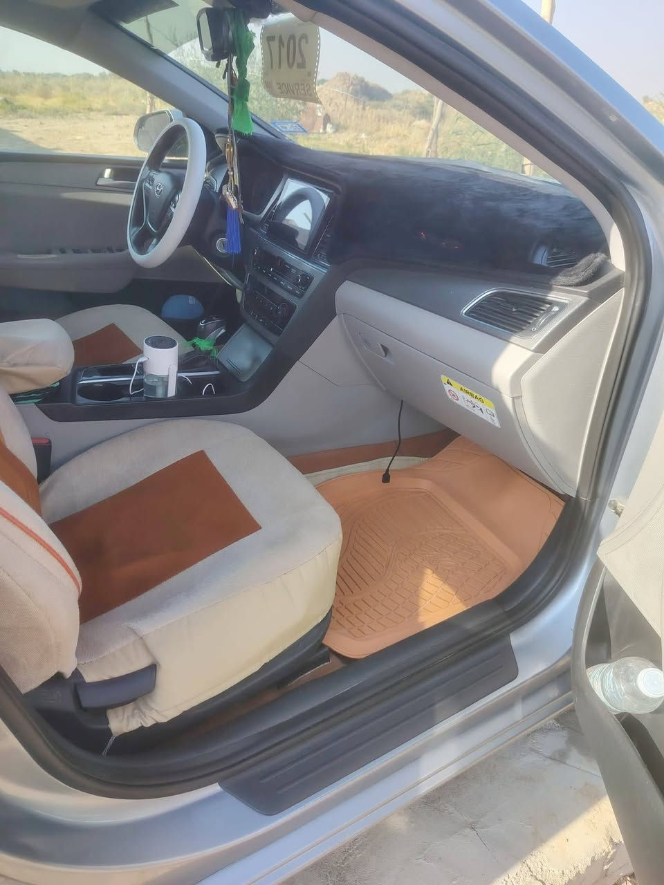 السلام عليكم للبيع سونتا 2017 وارد امريكي    ميكينه 2400  مجفته صارله شهر مشروع وطني رقم بغداد  سياره جاهزه    سياره بسمي  سنويه جديده  العنوان الناصريه السعر 125بيه مجال رقم الهاتف  ***********
