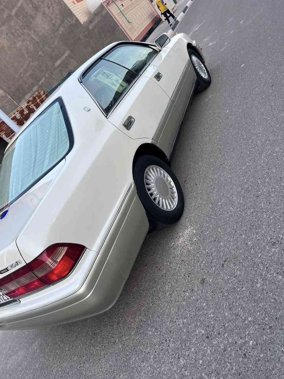 سلام وعليكم راس ثور فلات كفاله من الكص علمن نقل جثه فقط عرضاني كامل رقم بصره انكليزي سنويه مجدد 2030 مكينه وكير فيفيتي بل كارتون تخم تاير تبريد شقال سعر 72 وبيه مجال قليل رقم الهاتف *********** لعنوان بصره زبير
