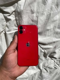 ايفون 11 • مفتوح • بطارية ٧٦%