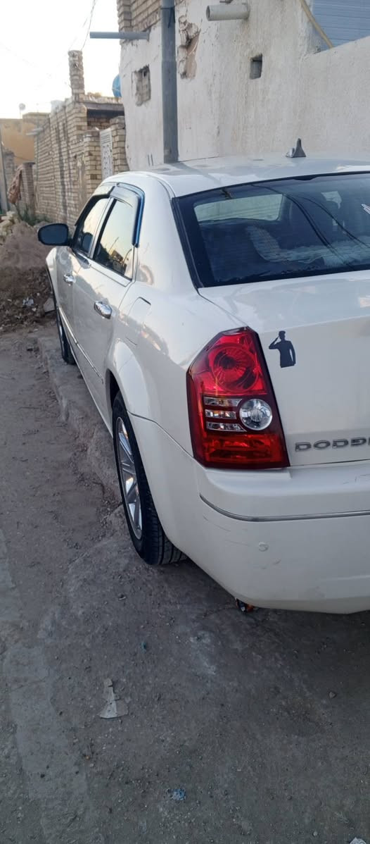 السلام عليكم سياره واباما موديل 9 للبيع جاهزه حداديه وتبريد ومكينه وكير شرط التحويل ابيع كوم حديد اكفله بس من العيب الشرعي والاصوليات سنويه ل٢٧ مكان ذي قار الشطره رقم ***********
