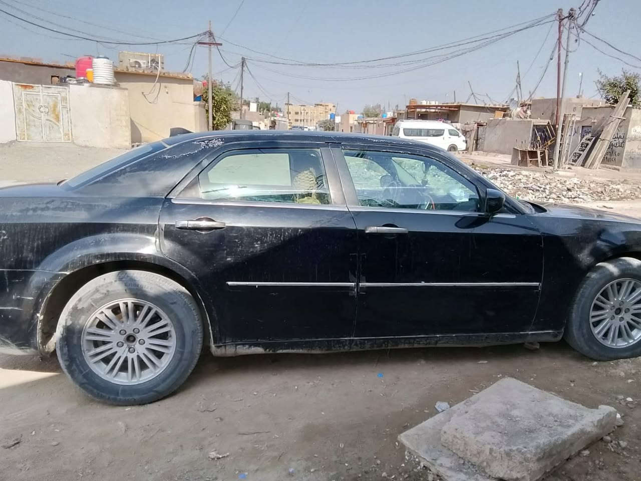 اوباما 2010 خليجي محرك 3500 مابيه لا ضربه ولا صبغ بيهه جراد فقط ماشين بمعاملتهه يعني اليشتري يستلم رقم انگليزي 
السعر 80  وبيه مجال للطيبين 
اني مكلف بالنشر اني مكلف بالنشر  رقم راعيهه 
***********
