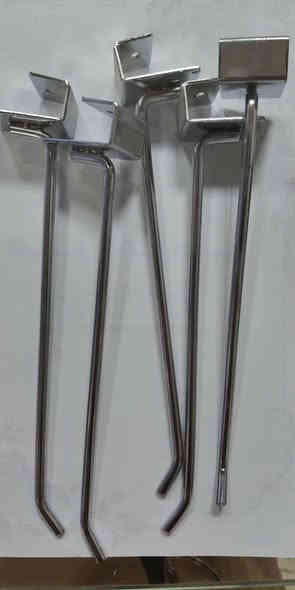 كرسي مكتبي السعر 30 الف 
رنك لايت السعر 8 الاف
بواري ستيل عدد5 السعر 35 الف جديد 
حماله عدد13 السعر 19
هوكات عدد80 السعر45

العنوان / المسيب- شارع البلدية
وهذا رقم راعيهن / ***********
