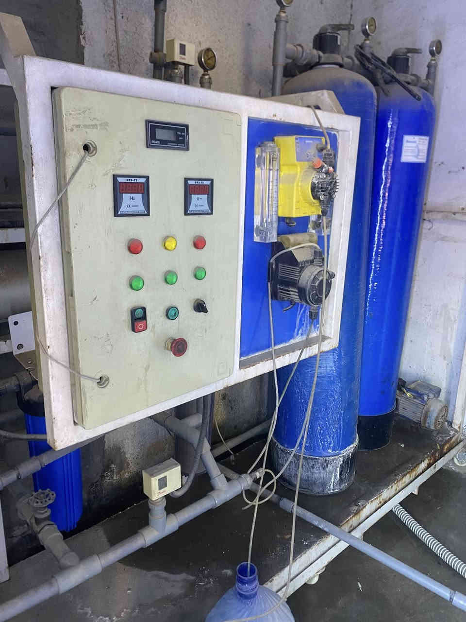 سلام عليكم محطة للبيع ام الألف بل ساعة مكاني بغداد شهداء البياع ***********
