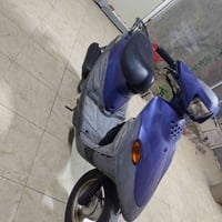 لبيع دراجة حاويه نضيفه السعر 850 وبيها مجال 07837619607 مو شراي لا يرا...