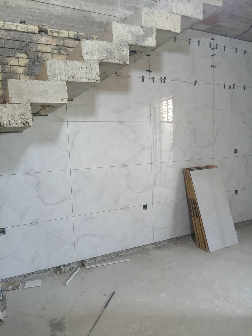 خلقه سيراميك متفرغ حاليا شغل درجه اولى
*********** بي واتساب
