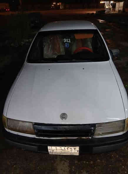 السعر 19 قفل 

محرك ١٦٠٠  كير عادي. مكينه وكير جدد 

رقم بابل الماني سنويه ساقطة صار 8 اشهر. راعيها يريد تحويل

بيها خياس يم باب السايق كما موضح بالصورة 

صدر تعبان 

تخم تاير جديد 

كهربائيات كلها شغاله 

السعر 19 قفل

العنوان بابل المسيب 

***********
