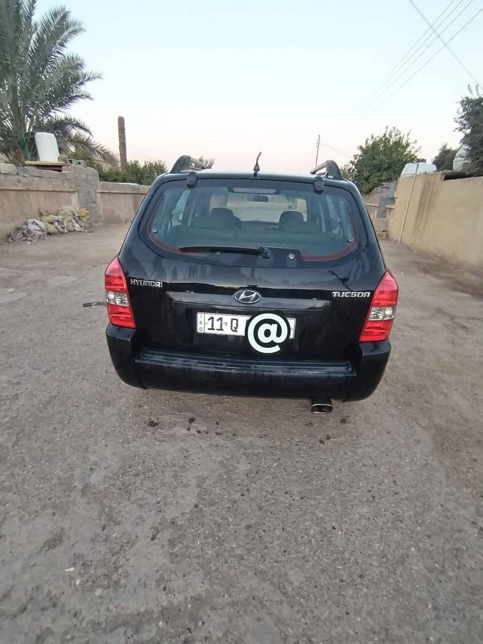 السلام عليكم توسان 2009مكفوله بس بنيد وجامبغ مصبوغ من خارج بدون دواخل محرك وكير بلادي مامفتوح خيط بخار سياره جديده  رقم نكليزي بغداد سنوية بسمي االسعر 110الرقم ***********
