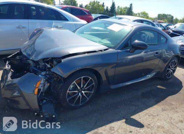 سلام عليكم السعر جوه السوك
GR86   موديل 2023 

 سعر $106

مكينه 2400
كير عادي 
بدون رقم 
ماشيه21 الف 
 حادث بنيد وجاملغ 
مكانها بصره

*********** واتساب
