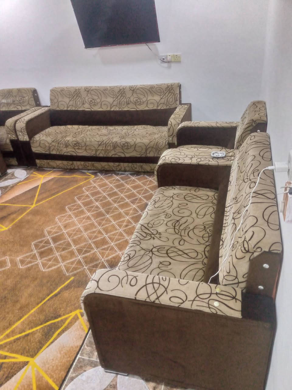 تخم للبيع سعره ١٢٠وبي مجال مكاني فيلق


**إذا كنت صاحب هذا الإعلان وتريد حذفه لأي سبب، رجاءا أرسل رسالة إلى الدعم الفني**