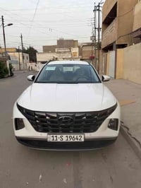 توسان موديل 24خليجي فول مواصافات عدة بنرامة ماشية 25الف جديدة رقم بغدا...