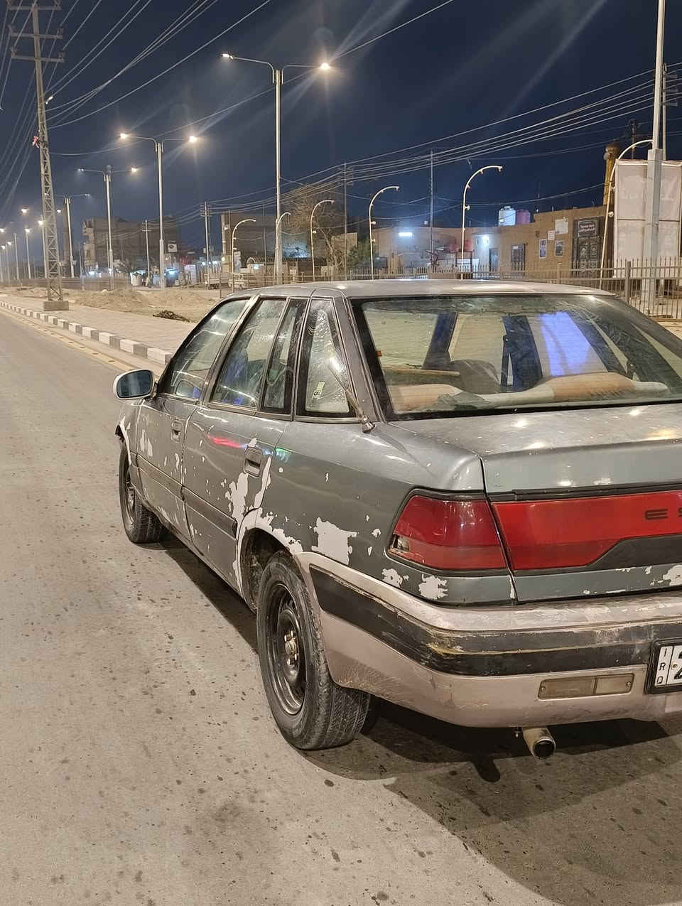 السلام عليكم
دايو اسبرو موديل 1996

رقم انكليزي

كير ومكينه كارتون

كير اوتماتيك 

حداديه جديده

كهربائيات كلها شغاله

فقط بيه تكيلات معجون من كدام مثل ماواضح بالصوره

سياره خير من الله العنوان النجف الشرف

اللستفسار ***********

مكلف بالنشر
