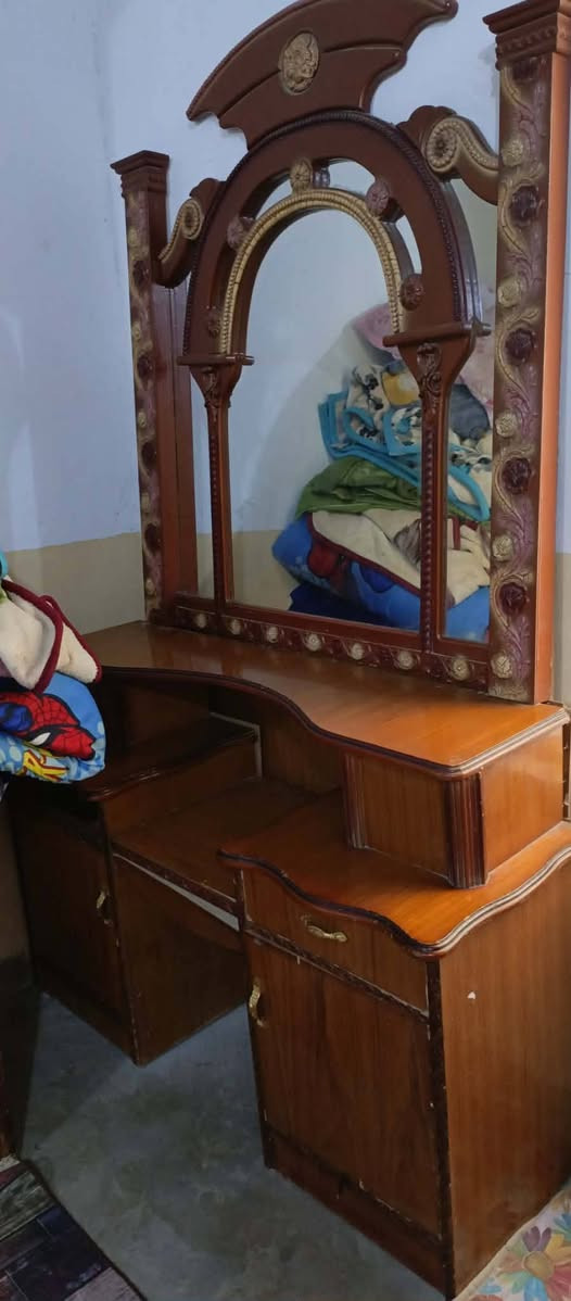 كتنور وزاويه وميزه لبيع غير متواجد على الفيس *********** أتصل فقط
