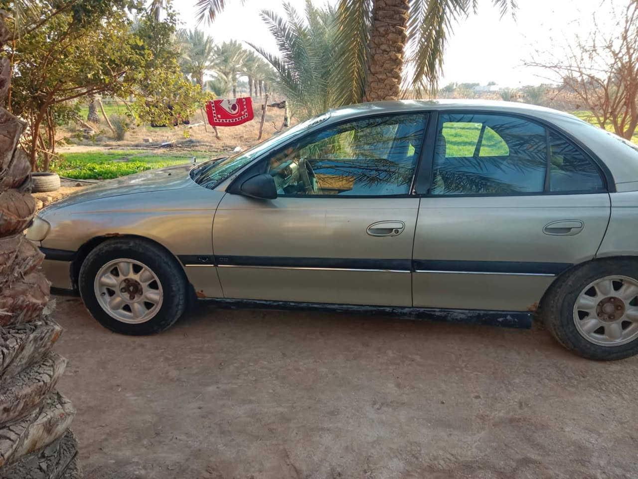 سلام عليكم اوبل بزون موديل 98
كير ومحرك بطه
مداور مباشر
تخم تاير
حدادين
كهربائات شغاله
السعر 22بيه مجال 
العنوان بابل الهاشميه
***********
