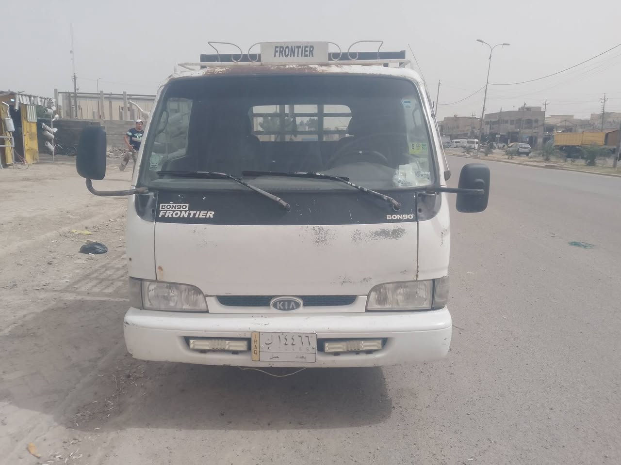 السلام عليكم كيه فونتير مديل 200كير مكينه وكسل جدد صدر جديد تايرات انضاف بسمي سعر 58بيه شي قليل بغداد الدورة ابو دشير رقم تليفون ***********
