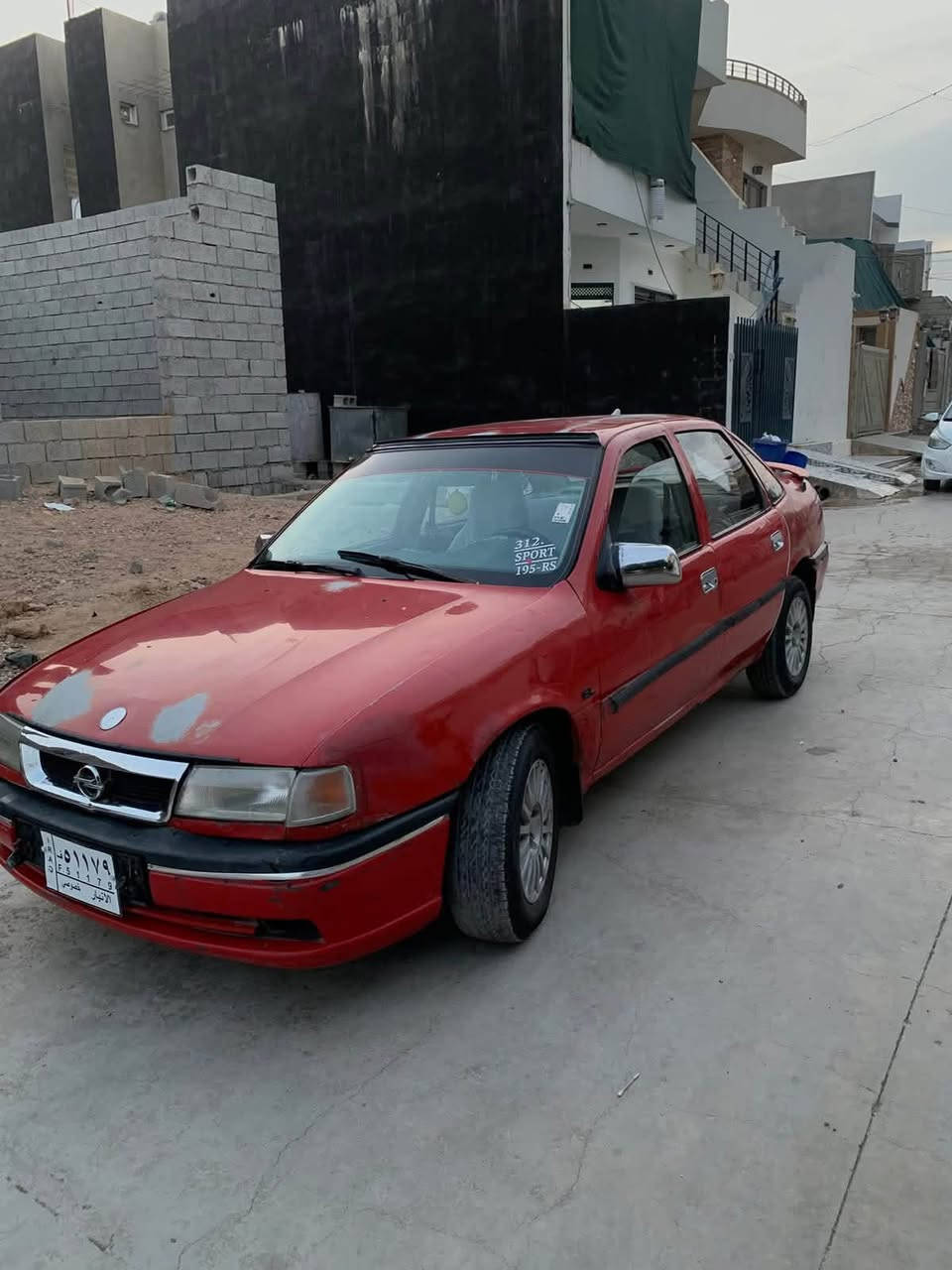 سلام عليكم بيع مستعجل بلاش                                                     اوبل فكترا موديل ٨٩ محرك ١٦ شرط الكير والمحرك ٤ تايرات جدد قبل اسبوع شادهن صبع بلاد سنويه ساقطه شرط التحويل والوكاله  سياره نضيفه فقط ترتيبات بسيطه تريد      السعر  ١٧  وبيها مجال بسيط *********** مكان السياره كركوك
