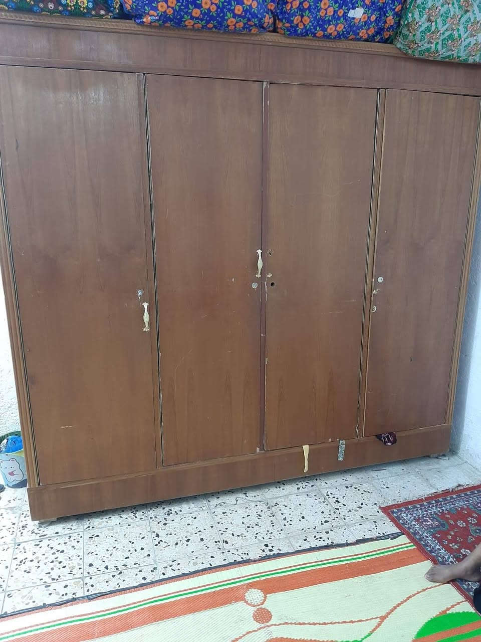 السلام عليكم 
هذني كلهن ب 400لان نريد ننتقل لغير محافظة


**إذا كنت صاحب هذا الإعلان وتريد حذفه لأي سبب، رجاءا أرسل رسالة إلى الدعم الفني**