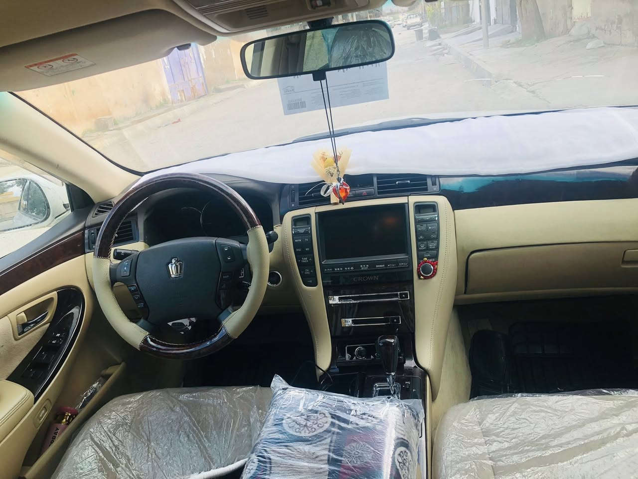 بۆ فرۆشتن شاهینە بڕاوە ٢٠٠٧بەسمە ڕەسەسی  3دوگمەپەردە   گەورە بە بچوک نمونە لەجوانی. شوێن چەمچە مال


**إذا كنت صاحب هذا الإعلان وتريد حذفه لأي سبب، رجاءا أرسل رسالة إلى الدعم الفني**