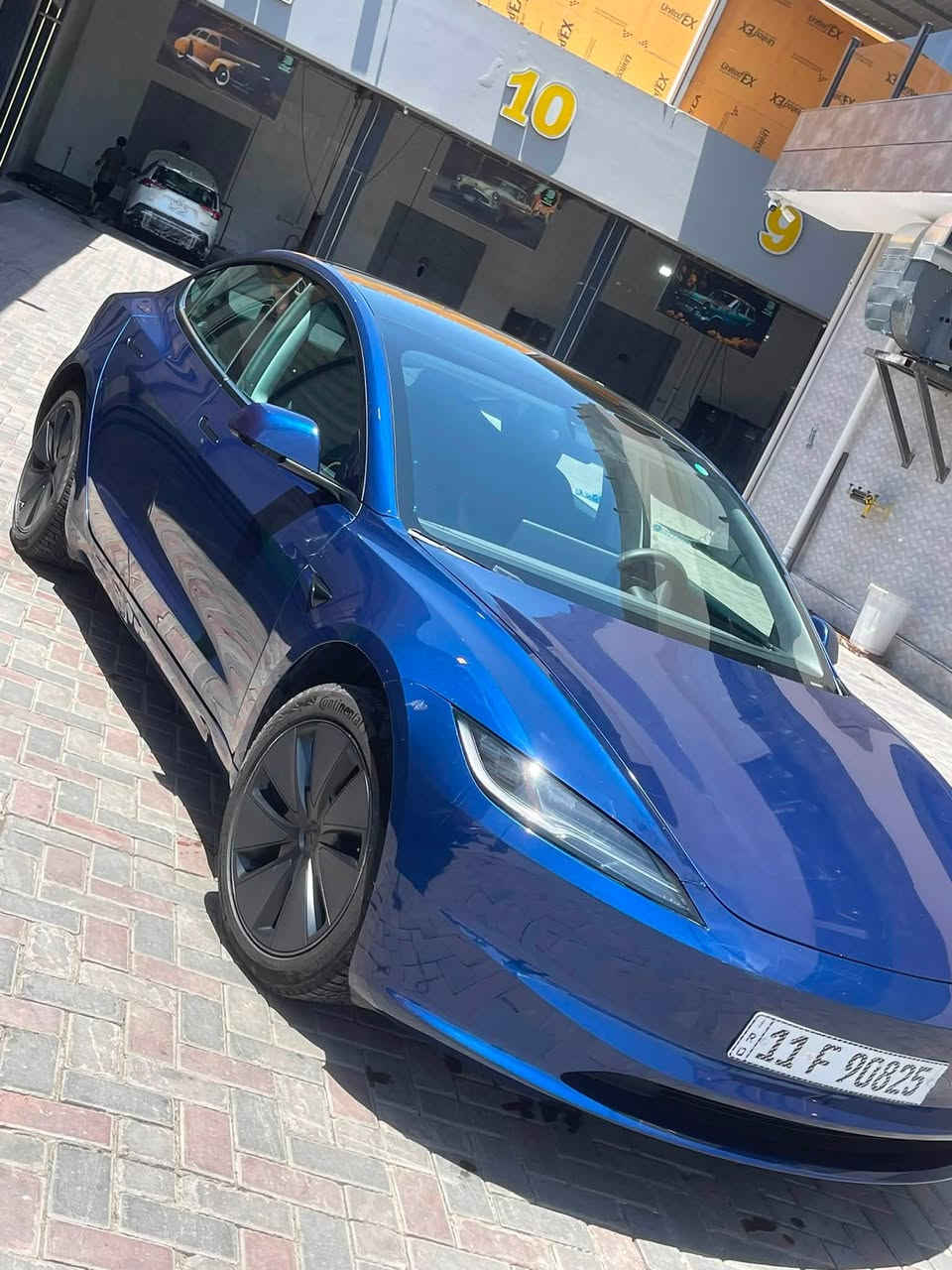 تيسلا ٣ 
تيسلا 3 
Tesla 3 2024 
Single motor 
Online 
الشكل الجديد 
🔋الشحنه الوحده🔋 تمشي 450 كيلو متر 

‏ 🆕 (الشكل) الجديد. 

مقاعد تبريد وتدفئة 
ستيرن تدفئة 
والعديد من المواصفات 

السياره اني مستورده داخله جديد

رقم بغداد بسمي ترقيم جديد

مكاني بغداد الوزيرية

‎ السيارة وارد أمريكي موديل 2024. �

* 12000. معروضة للبيع بمسافة مقطوعة

* السياره بعده زيرو جديده جداً

* 

* تسارعاً قوياً من 0 إلى100 كم/س في غضون4 ثانية. 🚀🚀🚀�

* .

* السياره فول موصفات اجه بشكل جديد

* شاشه خلفيه للتحكم 

* حادث بنيد فقط فقط 

معروفه موصفات التسلا 

* السعر ١٨٥ $ورقه او بي مجال بسيط

* اي استفسار وتساب او اتصال 

* عل الرقم
* ⁠***********
