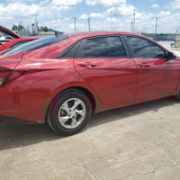 النترا وارد امريكي سياره مكفولة بدون حادث صور موجوده من امريكا موديل 2...