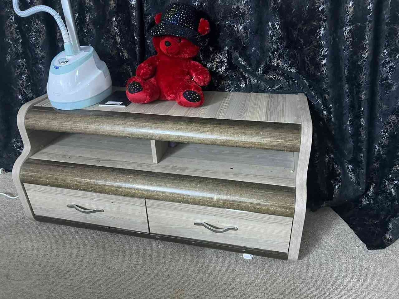 غرفة نوم تركي 9قطع مكان حله سعره 850 شراي يتصل ويستفسر ***********
