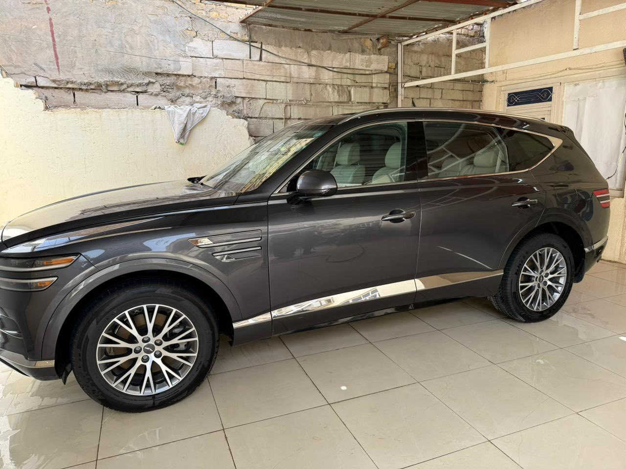 السلام عليكم
Gv80 
2022

بصمة تشغيل عن بعيد 
رادارات محيطية 
وارد امريكي 
فحص مرفق مع الصور 
ماشية 
70000ميل
كشنات تدفئة وتبريد 
استيرن تدفئة 
نقطة عمياء 
جنطة كهربائي

سيارة نظيفه 
ذي قار 
السعر 280$ 
للتواصل والاستفسار 
***********
