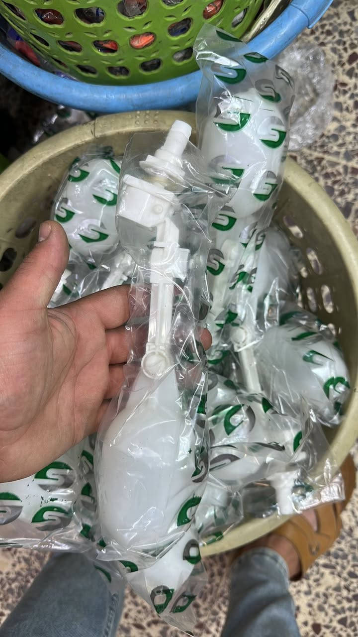 توفر جميع مواد المبرداة الحتياطيه جمله فقط 
لتواصل خاص اوًواتساب *********** 
توصيل 🚚 مجاناً لجميع محافظات العراق
