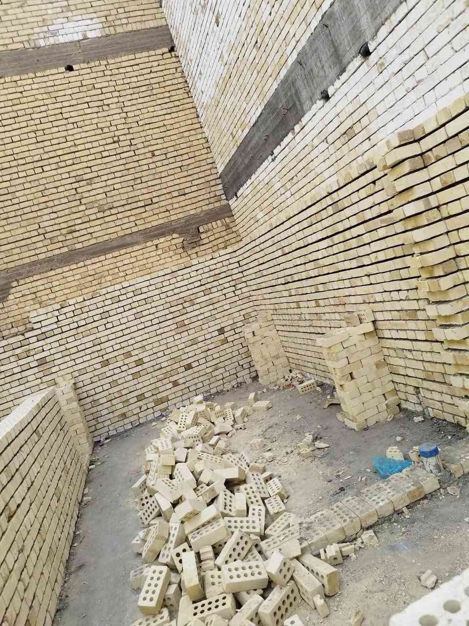 خلفه بناء درجه اولى على الدبل ومكطوعه وعلى اليوميه واني خادم ***********
