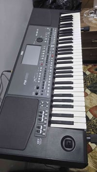 اورك ٦٠٠ للبيع شرط نظافه فول مال بيت مع جنطه جديده وكفر الشراي يتصل ٠٧...