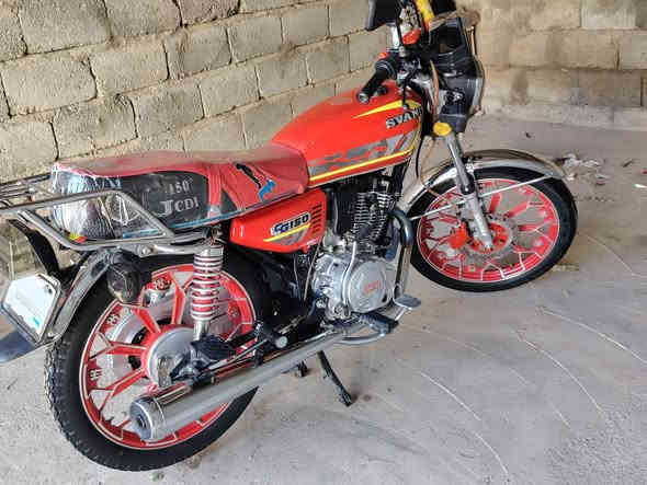 سالسلام عليكم
سيفان 24

باب اول وزن ثقيل

منفيس موجود سويجات2 تشقيل عن بعد 

محرك شرط ما مفتوح ناشط فول نزانه فول 

كهربائيات كلها شغالة وضع شركه 

مكان القيارة ‏‪***********‬‏ مطور جديد زيرو
