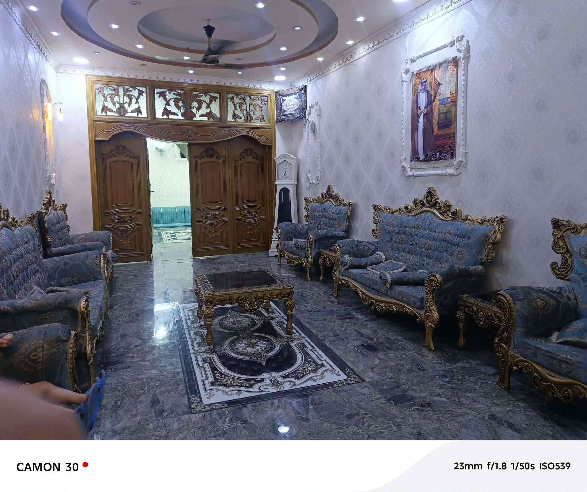 ( اللهم صل على سيدنا محمد وآل سيدنا ونبينا محمد )
 #دار_سكن_للبيع_زراعي_البوبيات_كربلاء

                 إعلان  رقم  (  307  )
               28  كانون الأول   2025

 #المساحة_الكلية  327 متر
 #مساحة_البناء  200 متر
 #الشارع  12 متر
 #البناء درجة اولى  مسلح 2021  طابقين
 مجاري رئسية
 ماء اسالة قوي
 طابق ارضي/ ٢غرفة نوم واستقبال وصالة ومطبخ ٧×٤ 
                    وصحيات داخلية وخارجية وحديقة ١٢م
                    و طارمة ١٤م بيها سقيفة على طولها
 طابق ثاني/ ٣غرف نظام سويت و صالة 

 #لطفآ لمعرفة السعر فقط اكتب   النخيل 

 #نستقبل_كافة_العروض_عقاري_تجاري_زراعي
    على واتساب المكتب   ***********
 
 او مراجعة مكتبنا   #النخيل_للعقارات
 #العراق_المثنى السماوة حي العسكري 

 #النخيل_ان_كنت_تبحث_عن_الافضل_والانسب
                (  بأدارة  )
             لطيف  المحمداوي 
=======_______=======_______=======
