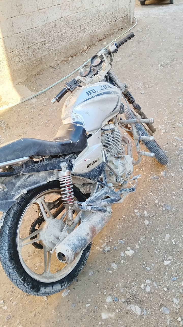 موطور هيوش 2017 شرط لا كير ولا محرك مفتوح بس يرادله كشر سعر 300،،،***********
