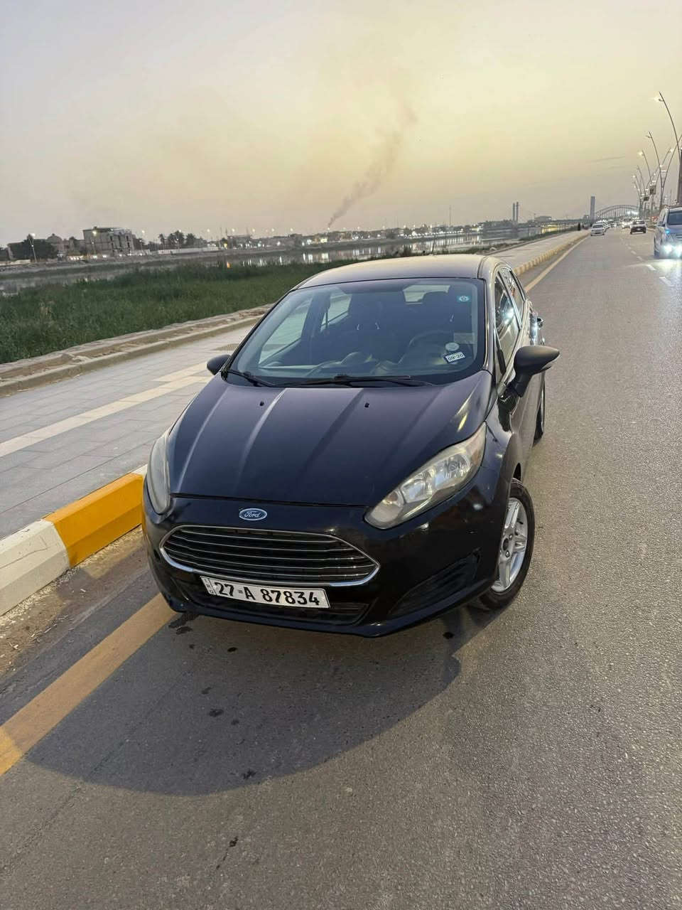 السلام عليكم
للبيع فورد ڤيستا

موديل 2018

محرك 160حادثها  ضربه خفيفه بل مدكر  بدون دواخل 

السياره جاهزه  كير جديد توني شاده تبريد مكينه  جاهزه

مكان السياره الناصرية  مركز بسمي سنويه جديده  سعرها مناسب  ٦٧ الشراي يدلل 

الستفسار ***********
